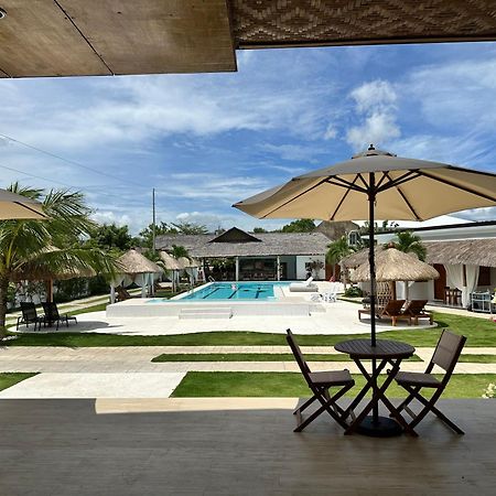 Treeshade Resort & Spa モアルボアル エクステリア 写真