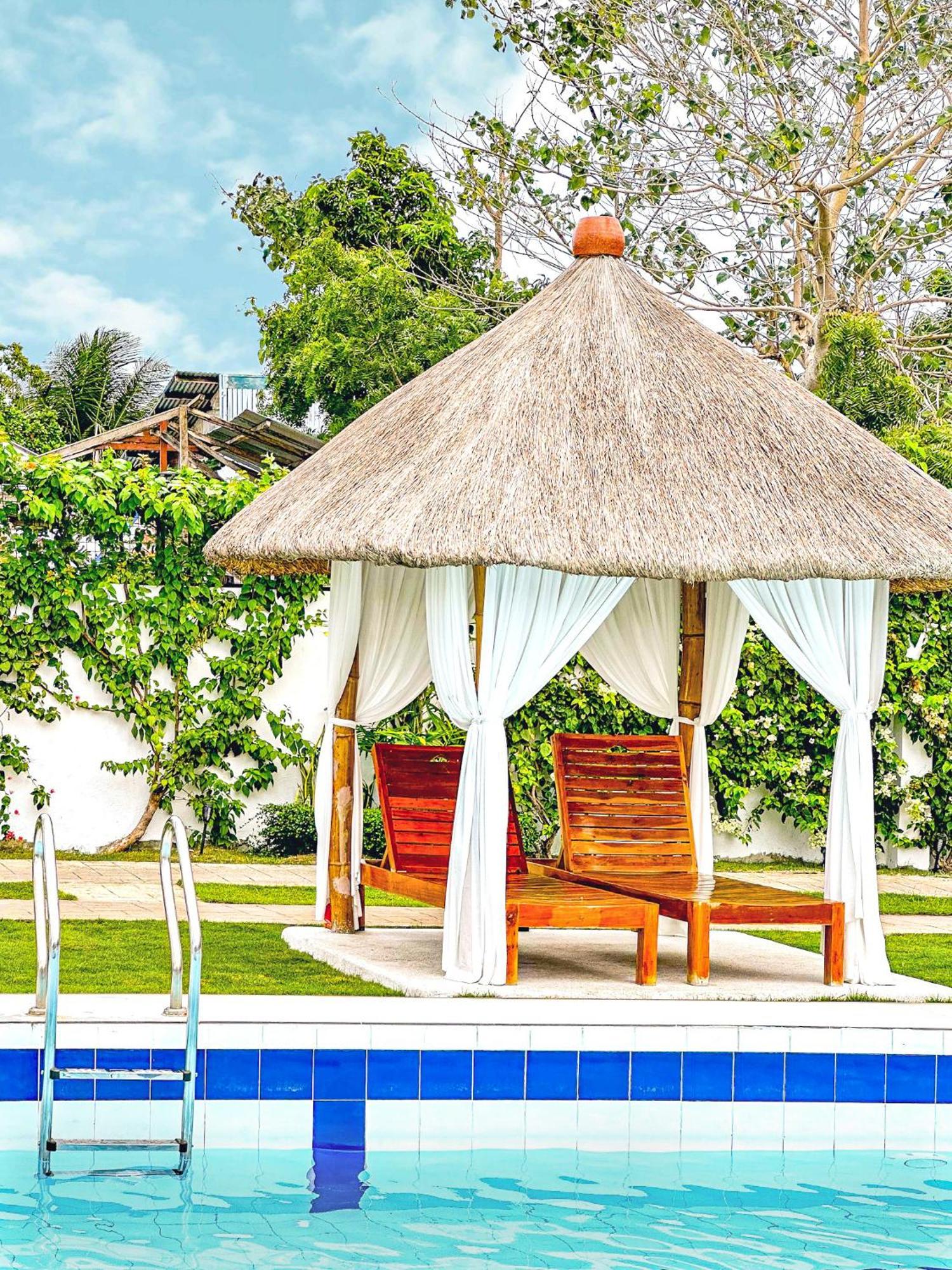 Treeshade Resort & Spa モアルボアル エクステリア 写真