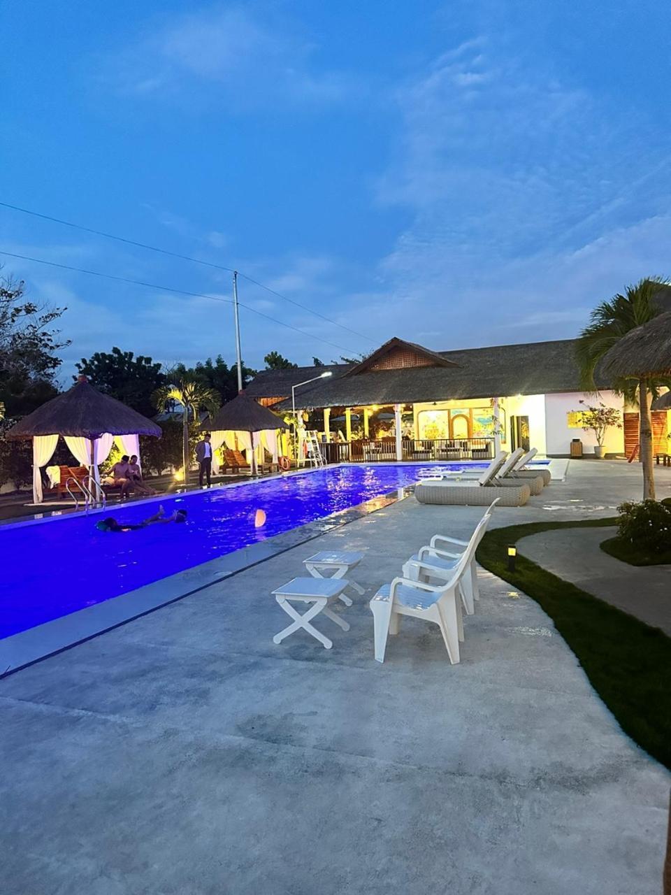 Treeshade Resort & Spa モアルボアル エクステリア 写真