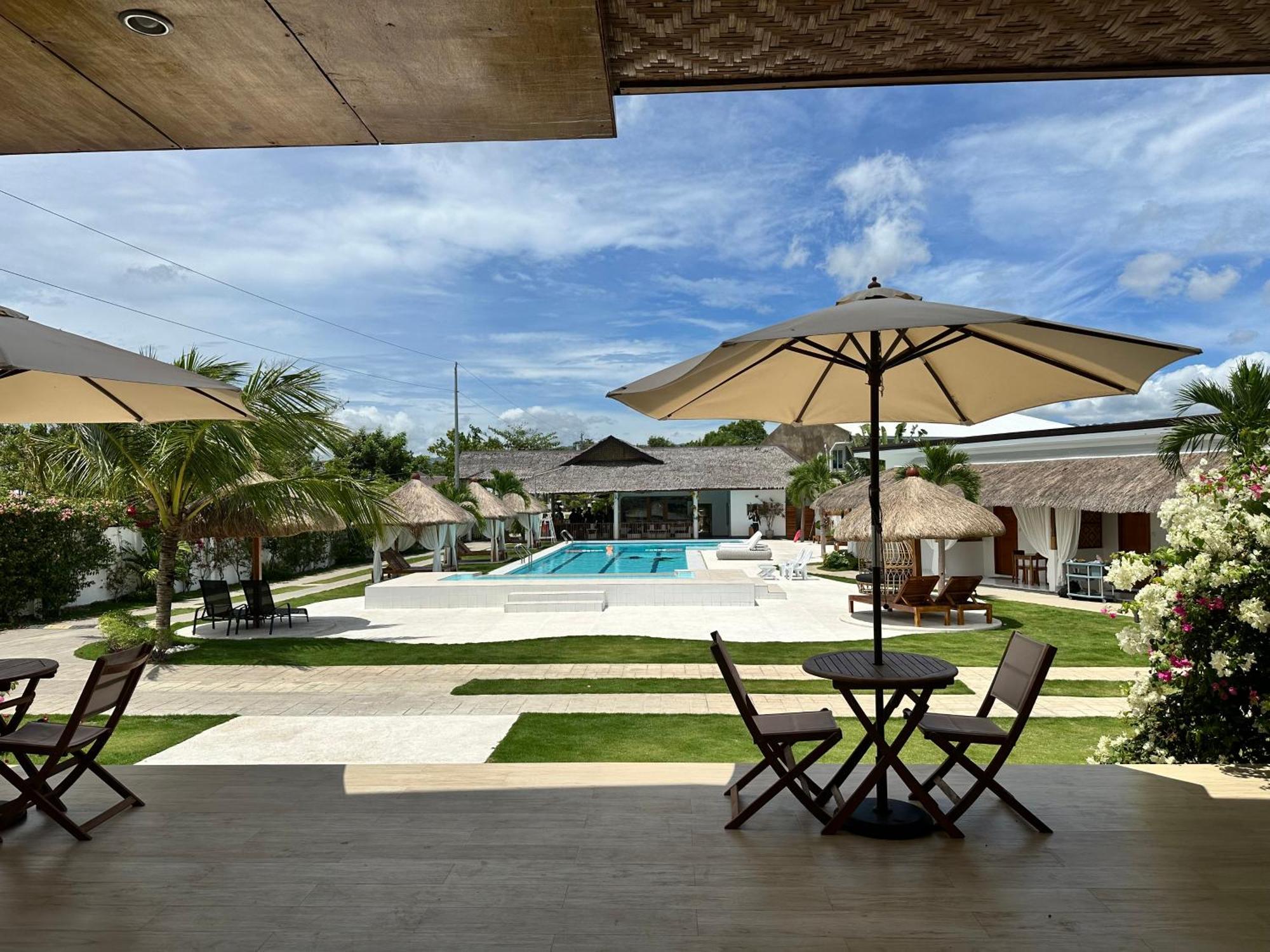 Treeshade Resort & Spa モアルボアル エクステリア 写真